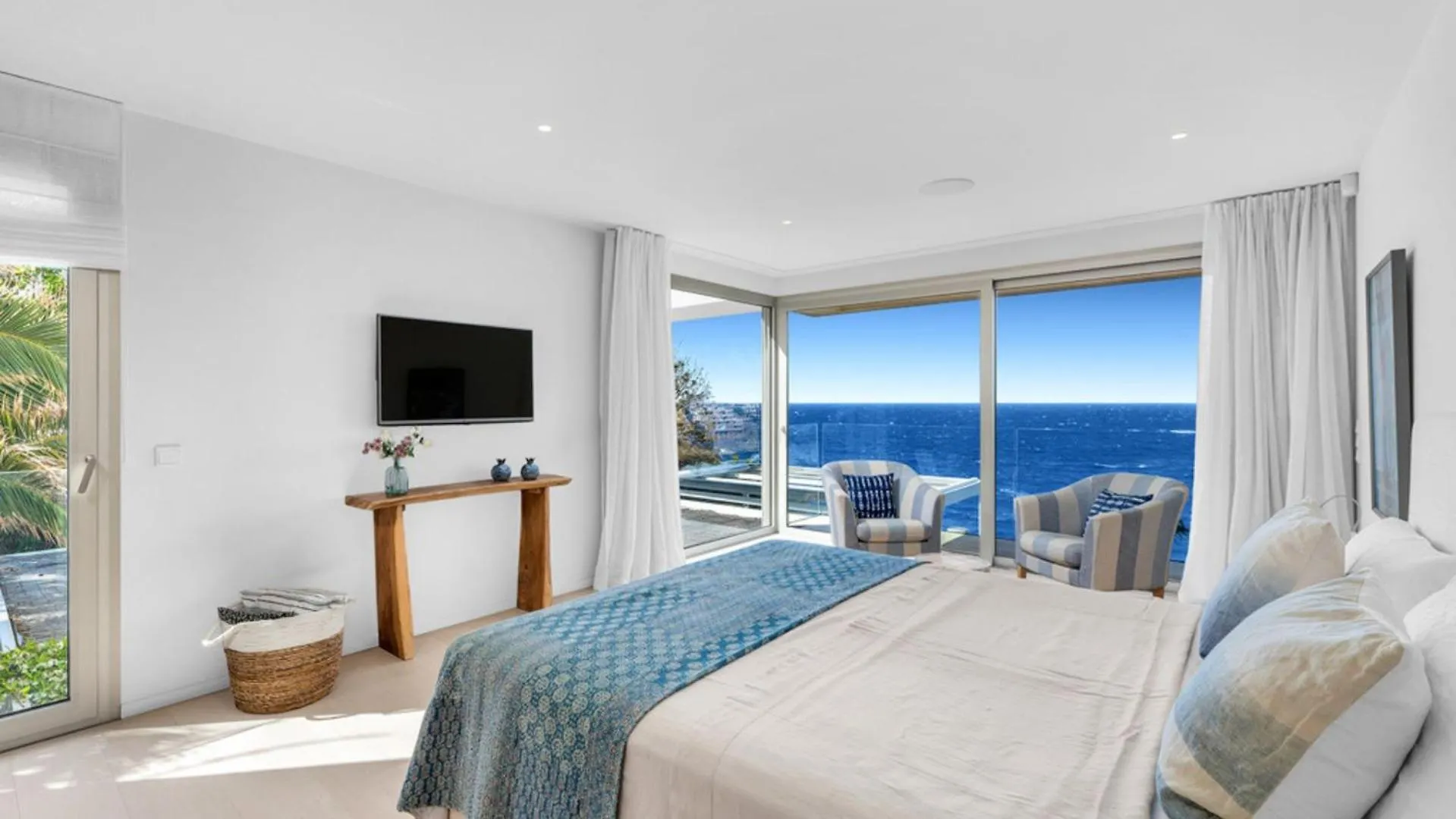 Stylish Hideaway On Mallorca Coast Andratx Spanien