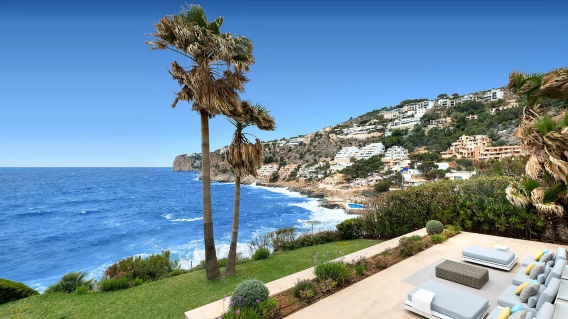 Villa Stylish Hideaway On Mallorca Coast Andratx